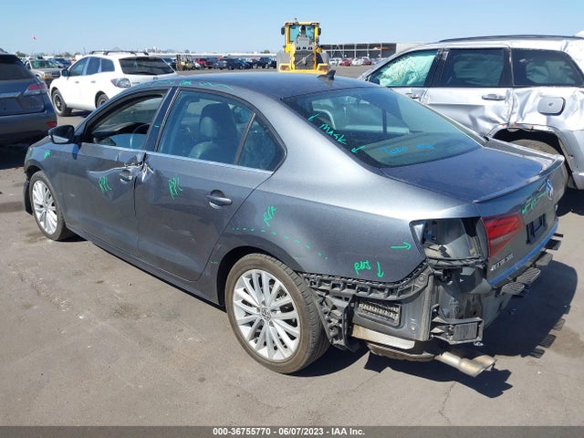 3VWL17AJ0GM205669 Volkswagen Jetta Sedan 1.8t Sel