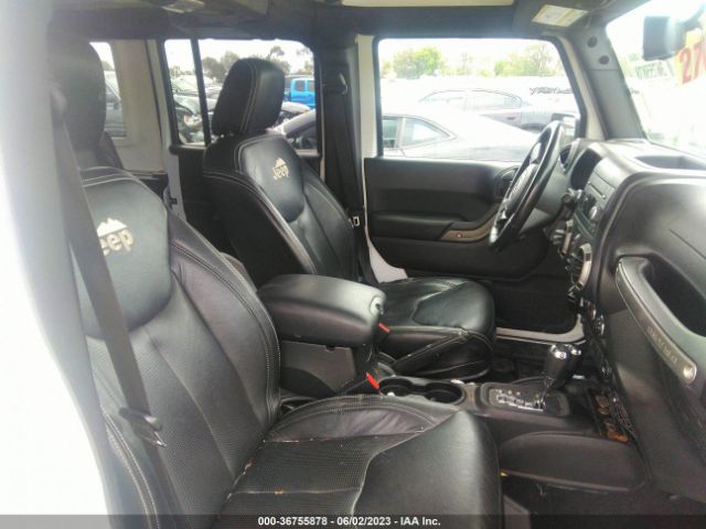 1C4BJWDG1GL110595 Jeep Wrangler Unlimited Sport