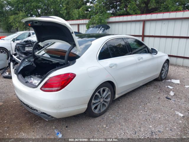55SWF4JB2GU142165 Mercedes-Benz C-class C 300