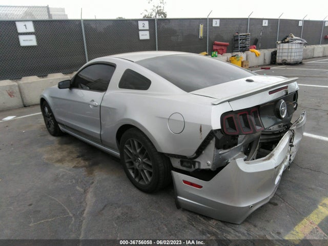 1ZVBP8AM6E5321598 Ford Mustang V6
