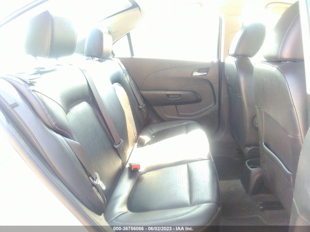 Chevrolet Sonic Premier 2018 1G1JF5SB1J4135828 Image 9