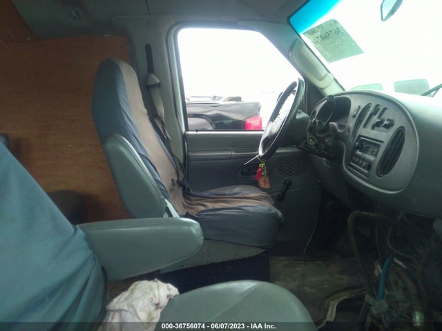 2004 FORD ECONOLINE CARGO VAN VIN: 1FTRE14W74HA48566