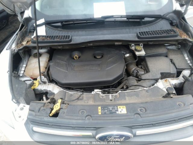 1FMCU0G90FUB32615 Ford ESCAPE SE