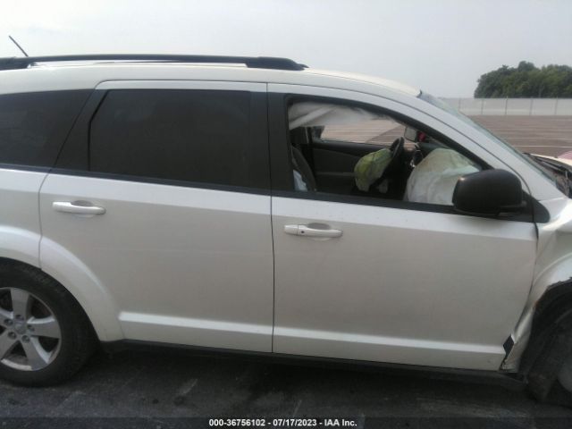 3C4PDCAB9ET102704 Dodge JOURNEY SE