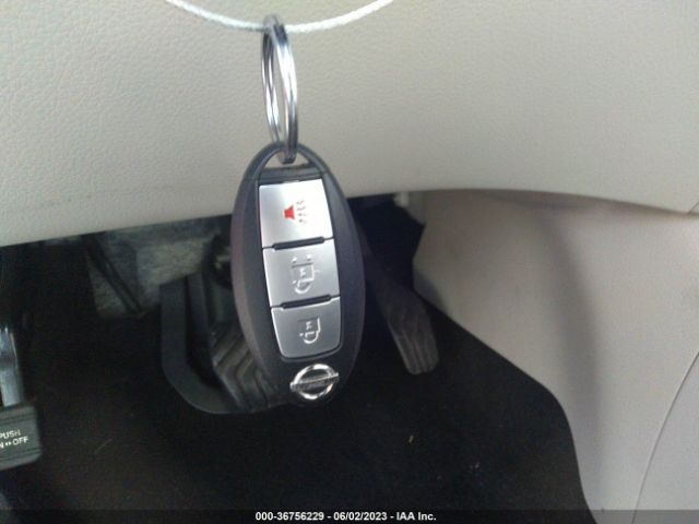 JN1BJ1CPXJW106154 Nissan Rogue Sport Sv