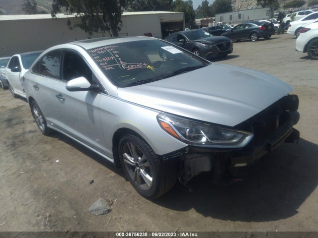 2018 HYUNDAI SONATA SPORT VIN: 5NPE34AF8JH689667