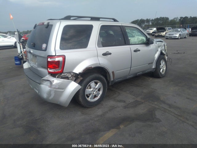 2008 FORD ESCAPE XLT VIN: 1FMCU93Z38KB77685