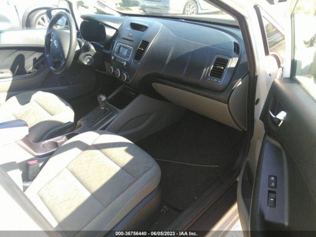 KNAFK4A68E5062249 KIA FORTE LX