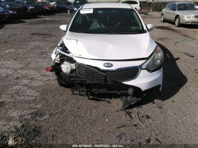 KNAFK4A68E5062249 KIA FORTE LX