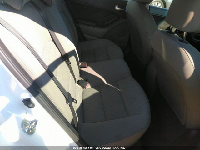 KNAFK4A68E5062249 KIA FORTE LX