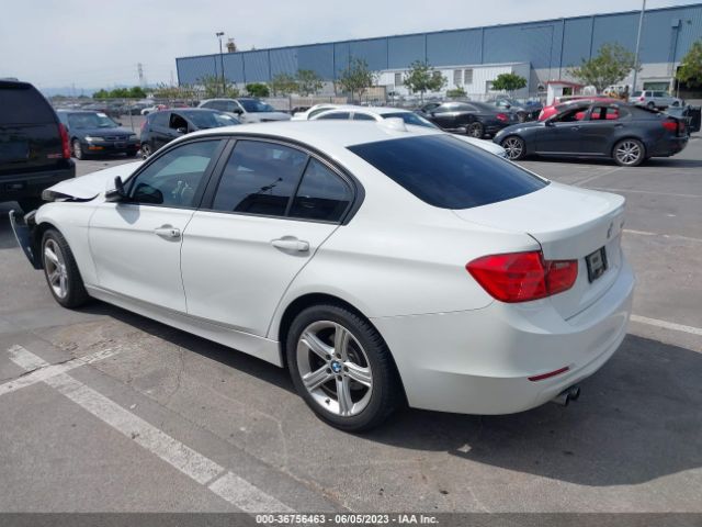 WBA3C1C53FP852986 BMW 3 Series 328i