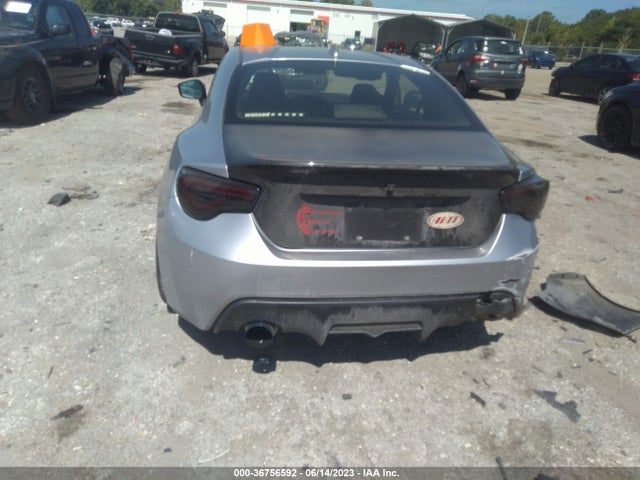 2016 Toyota GR 86, VIN: JF1ZNAA15G9707385