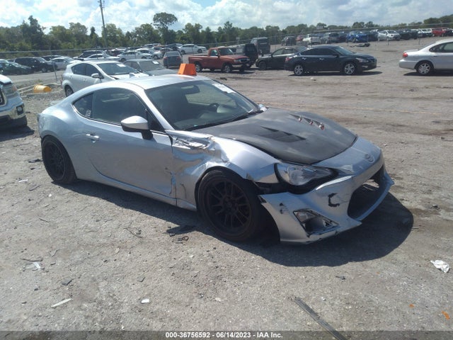 2016 Toyota GR 86, VIN: JF1ZNAA15G9707385