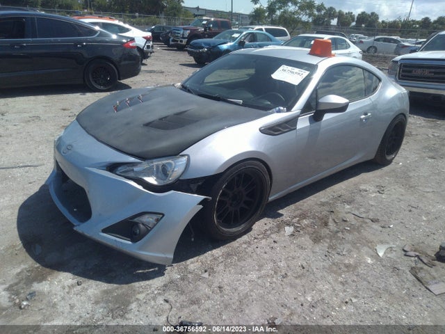 2016 Toyota GR 86, VIN: JF1ZNAA15G9707385
