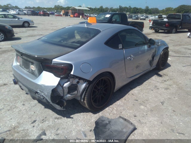 2016 Toyota GR 86, VIN: JF1ZNAA15G9707385