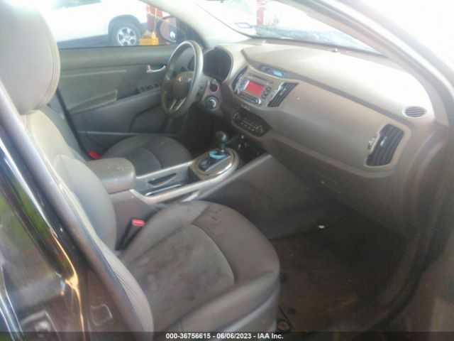KNDPB3AC2G7856792 KIA Sportage Lx