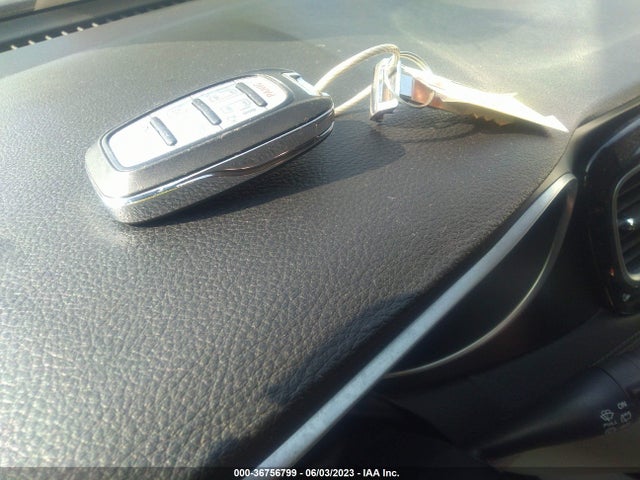 Chrysler Pacifica Limited 2020 2C4RC1GG5LR285506 Image 3