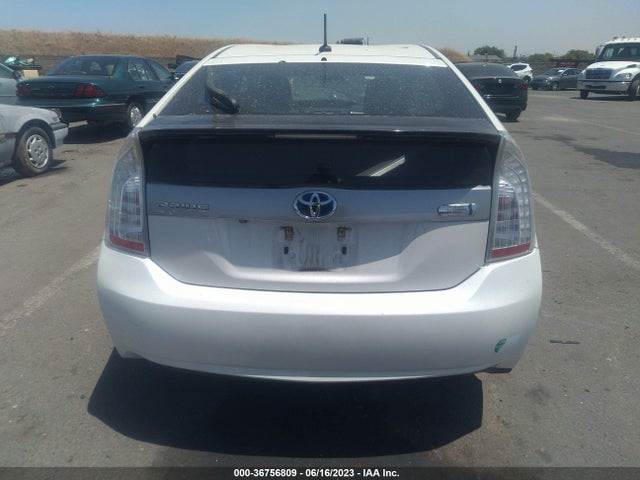 Toyota PRIUS PLUG-IN 2014 JTDKN3DP7E3052203 Image 16