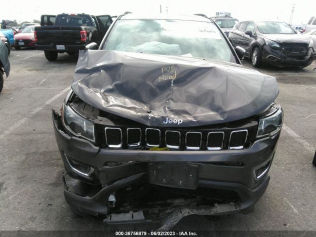 3C4NJCCB3KT637911 Jeep Compass Limited