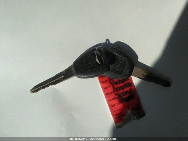 2002 HONDA ACCORD SDN LX VIN: 1HGCG66582A016959