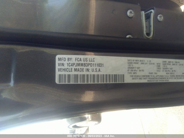 2023 Jeep Cherokee, VIN: 1C4PJMMB3PD111031