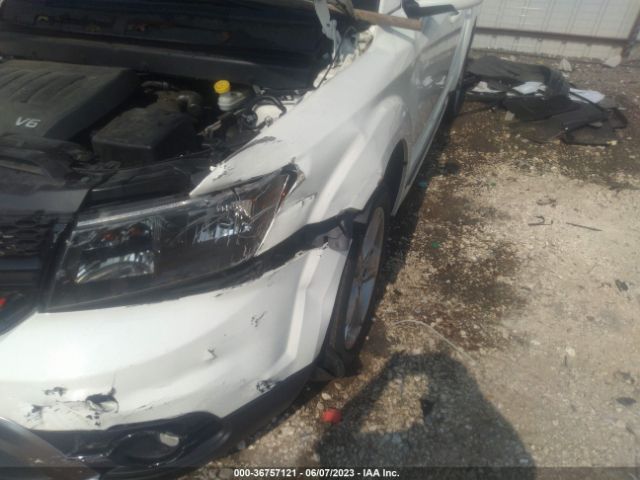 3C4PDCGG5HT562496 Dodge Journey Crossroad