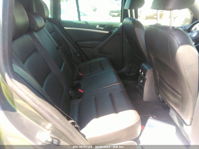WVGAV7AX6GW613298 Volkswagen Tiguan R-line