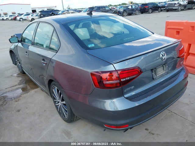 3VWB17AJ4GM308444 Volkswagen Jetta Sedan 1.8t Sport