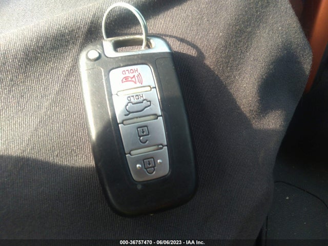 Hyundai Veloster Turbo 2016 KMHTC6AE2GU287146 Image 3
