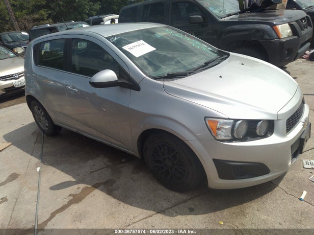 Chevrolet SONIC LT 2015 1G1JC6SG3F4202723 Image 1