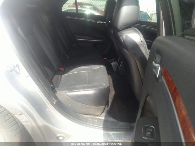 2C3CCAAGXEH327440 Chrysler 300
