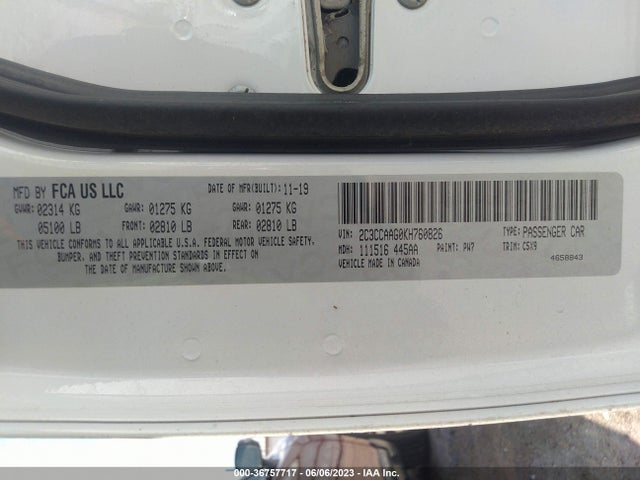 2C3CCAAG0KH760826 Chrysler 300 Touring