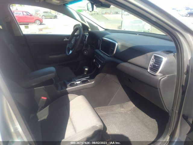 KNDPMCAC1N7998767 KIA Sportage Lx