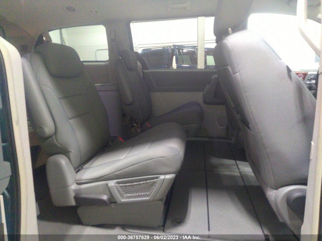 2009 CHRYSLER TOWN & COUNTRY TOURING VIN: 2A8HR54109R589474