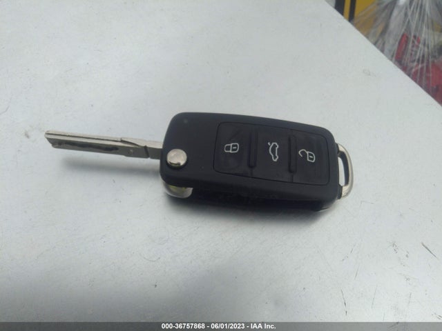 3VW2B7AJ2HM354675 Volkswagen Jetta 1.4t S