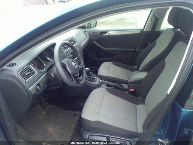 3VW2B7AJ2HM354675 Volkswagen Jetta 1.4t S