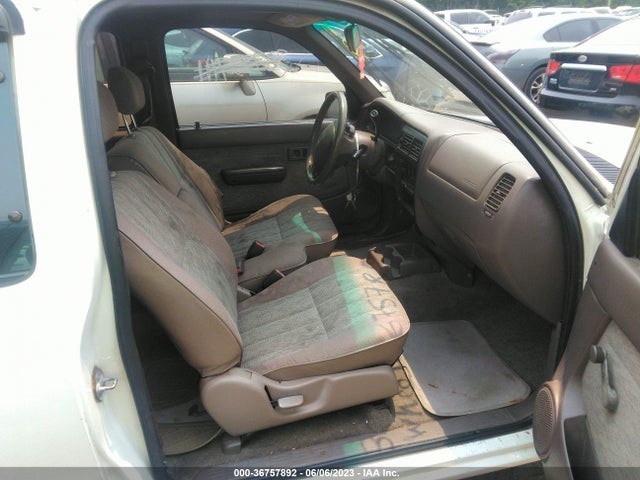 1998 TOYOTA TACOMA VIN: 4TAVL52N1WZ088141