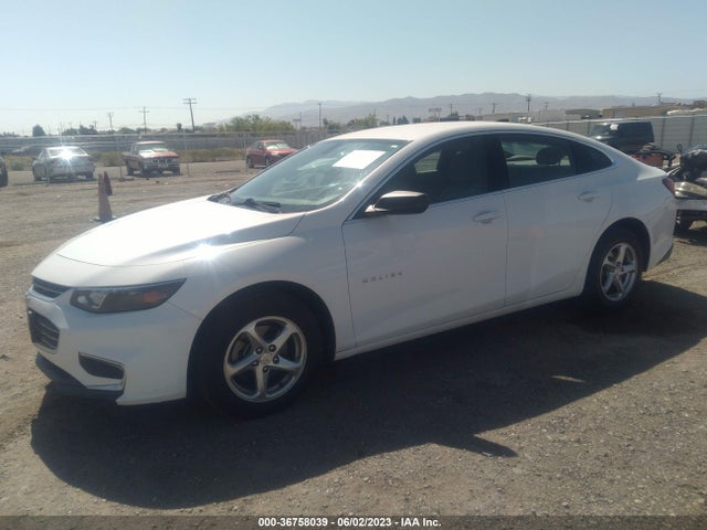 Chevrolet MALIBU LS 2018 1G1ZC5ST9JF194974 Image 2