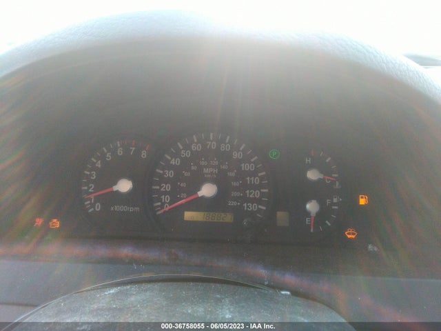 2006 KIA SORENTO LX VIN: KNDJC733265573228