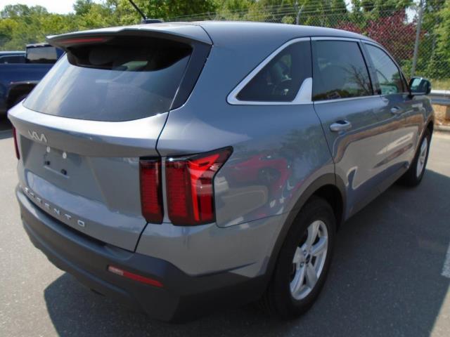 2022 KIA SORENTO LX VIN: 5XYRG4LC6NG097755