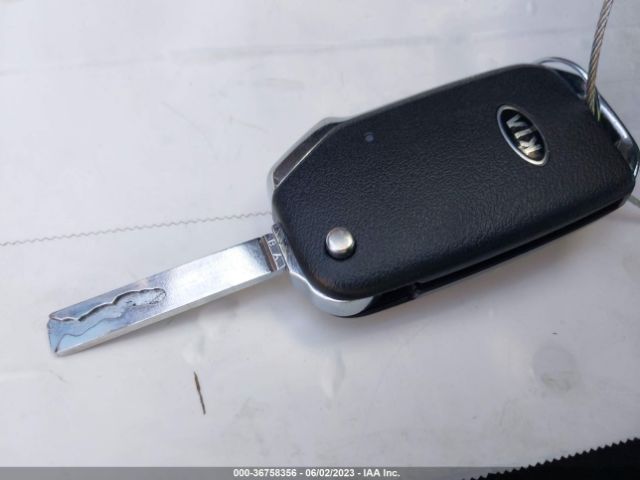3KPF24AD6LE218470 KIA Forte Lxs