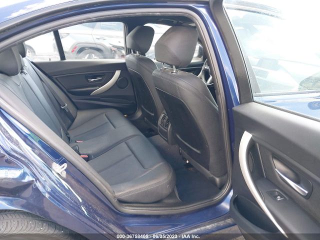 WBA8E5G35HNU43662 BMW 3 Series 320i Xdrive