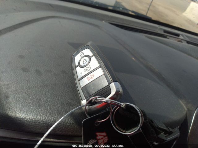 3FA6P0LU0HR261957 Ford Fusion Hybrid Se