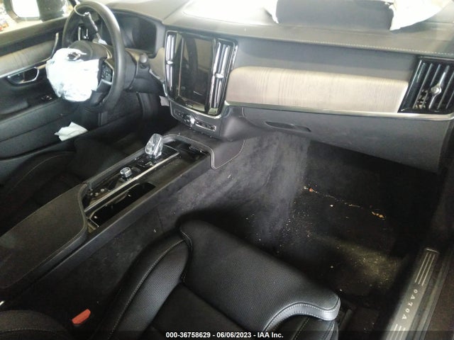 2022 Volvo S90, VIN: LVY062ML4NP249875