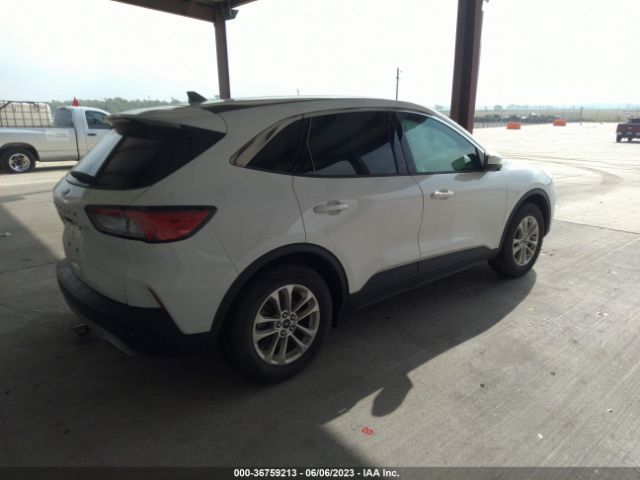1FMCU0G69MUA40325 Ford ESCAPE SE