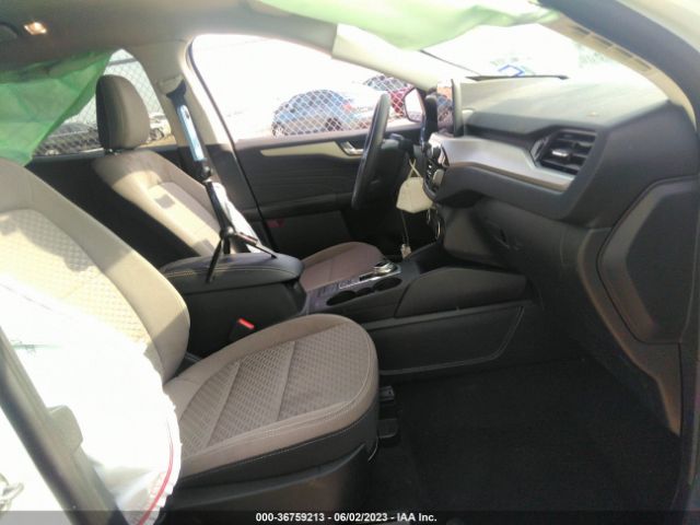 1FMCU0G69MUA40325 Ford ESCAPE SE