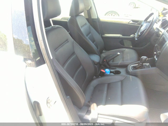 3VWDB7AJ0JM261345 Volkswagen Jetta 1.4t