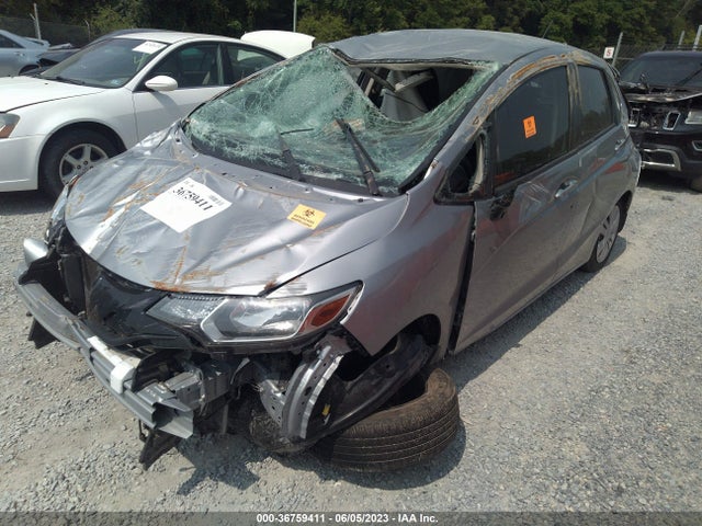 Honda FIT LX 2017 JHMGK5H52HS019394 Image 2