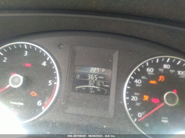 3VWLL7AJ5EM266880 Volkswagen Jetta Sedan Tdi