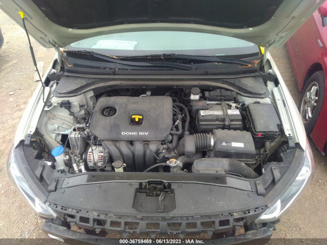 Hyundai ELANTRA SE 2017 5NPD84LF5HH021085 Image 10